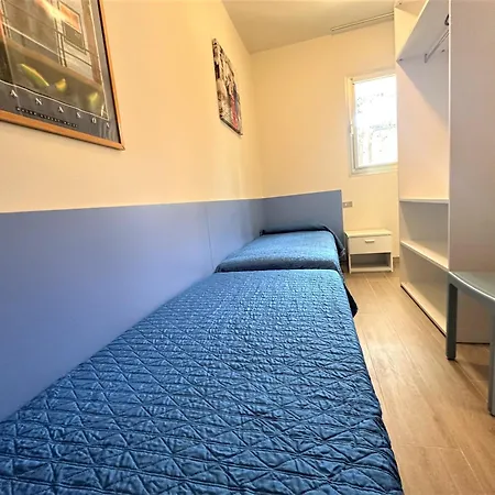 Apartament Auriga *